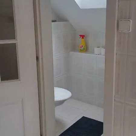 Apartman 59 * طابور